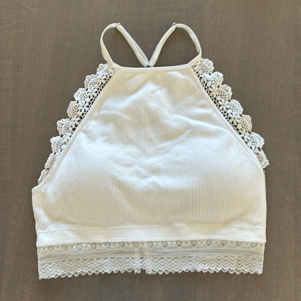 boot barn lacy white halter slight pilling